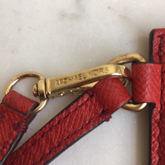 SOLD!!Michael Kors Creditcard Holder - Picture 4 of 5